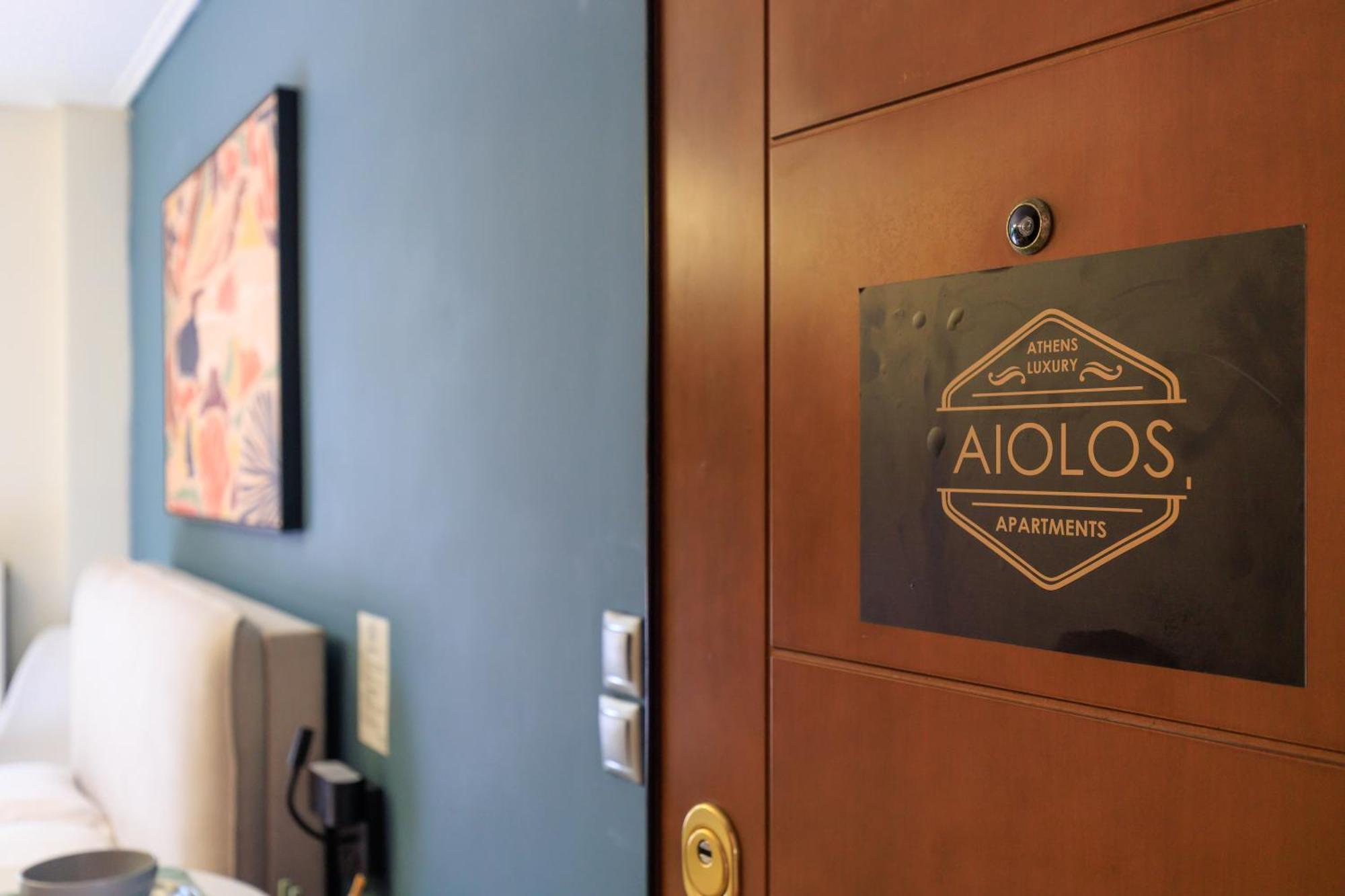 Aiolos Glyfada Super Lux Mini Apartment เอเธนส์ ภายนอก รูปภาพ