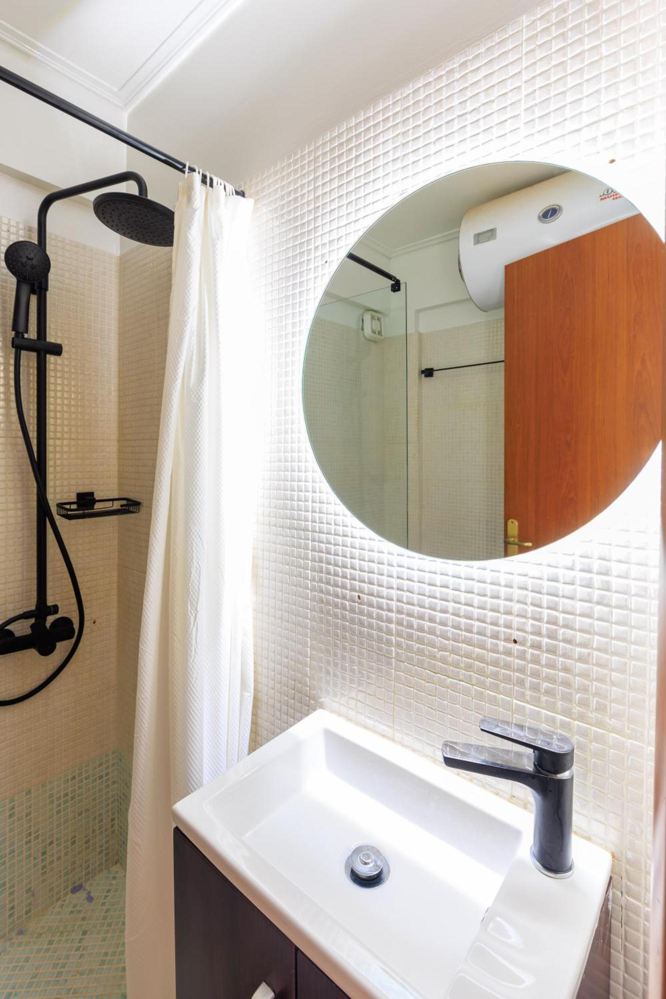 Aiolos Glyfada Super Lux Mini Apartment เอเธนส์ ภายนอก รูปภาพ